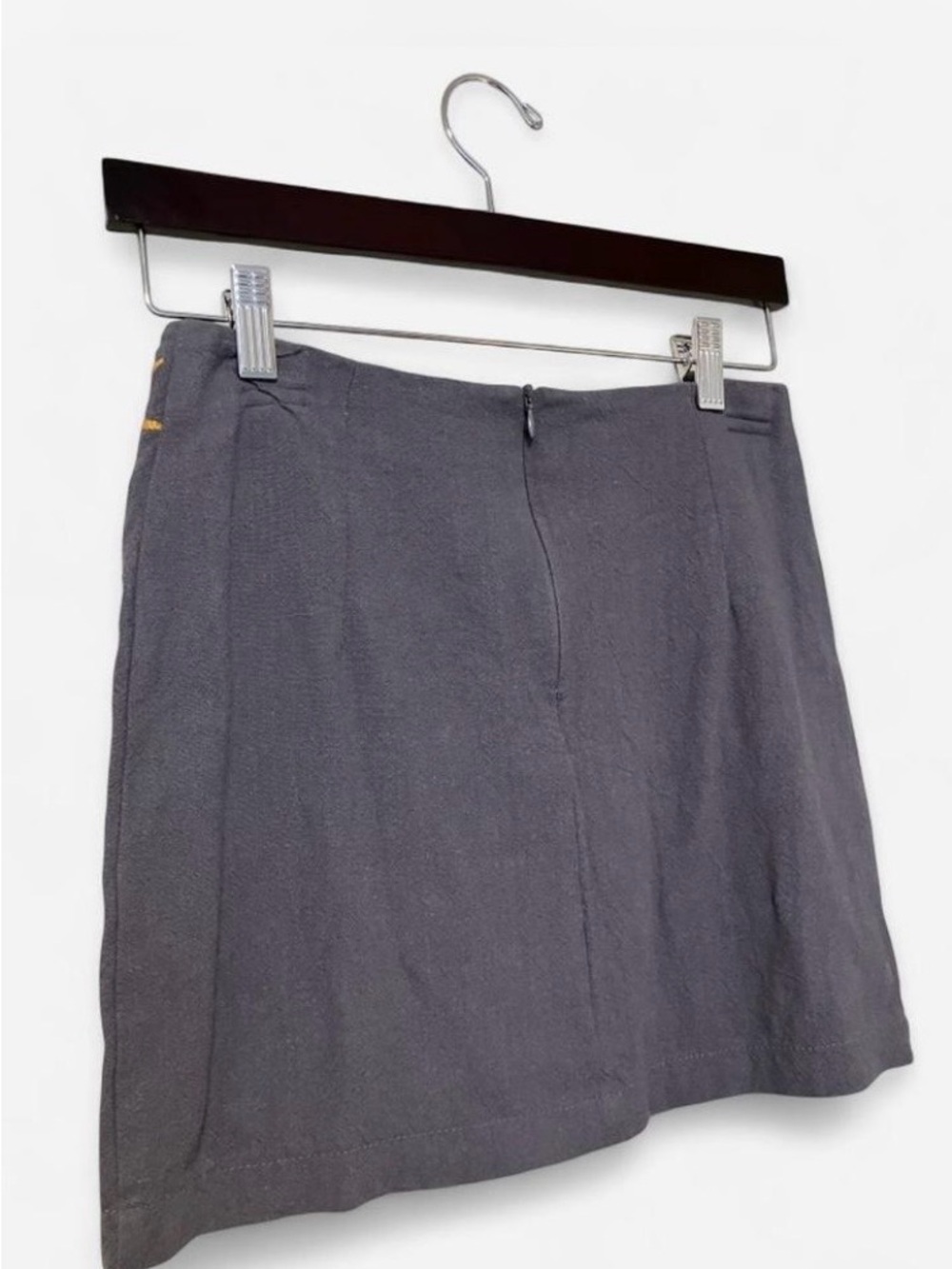 Altar’d State Embroidered Floral Gray Mini Skirt Linen Cotton Women’s Size XS - Picture 3 of 5
